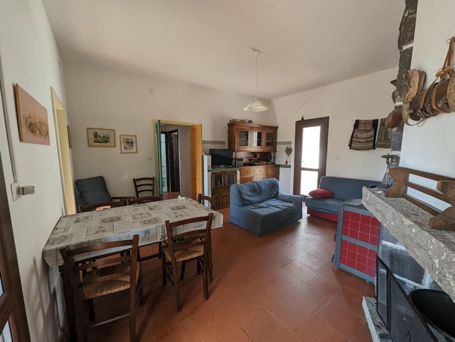 Cottage Familiare Sant'Agostino Abbasanta Luaran gambar